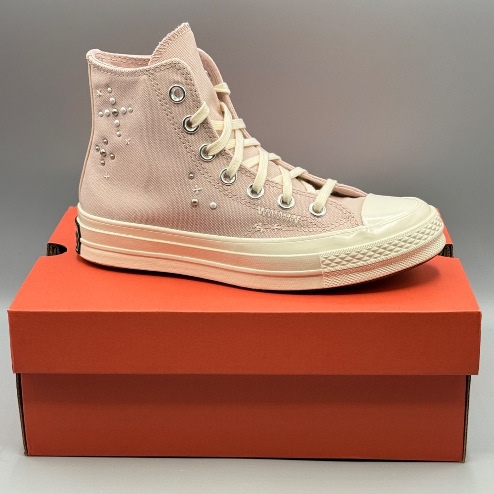 Converse Chuck 70 Women's 6 Hi Top Sneakers Pink Pearl Beaded A12511C